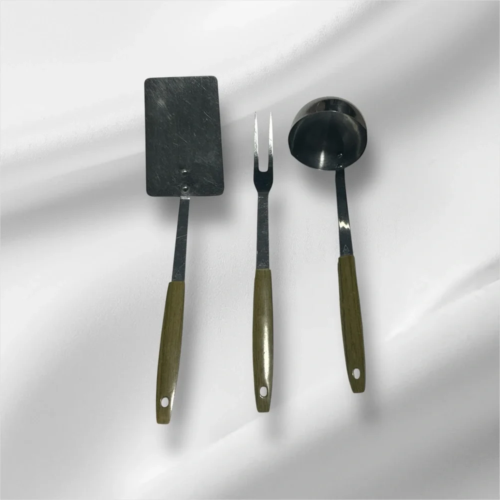 Vintage 1960’s Kitchen Utensil‎ Set